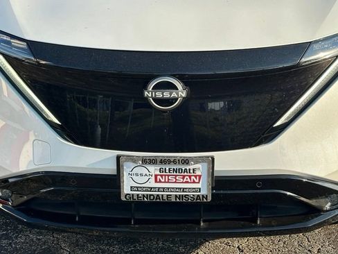 Used 2024 Nissan Ariya AWD image 8