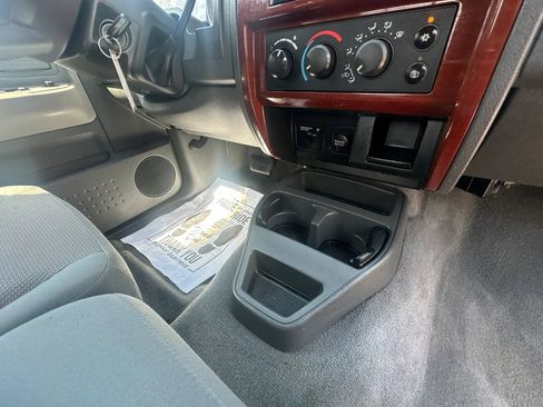 Used 2005 Dodge Dakota SLT w/ Trailer Tow Group RWD image 26
