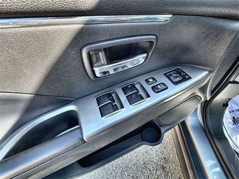 Used 2023 Mitsubishi Outlander Sport SE image 21