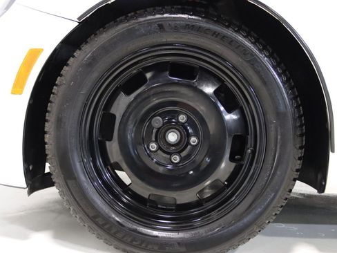 Used 2012 Volkswagen Beetle 2.5 FWD image 62