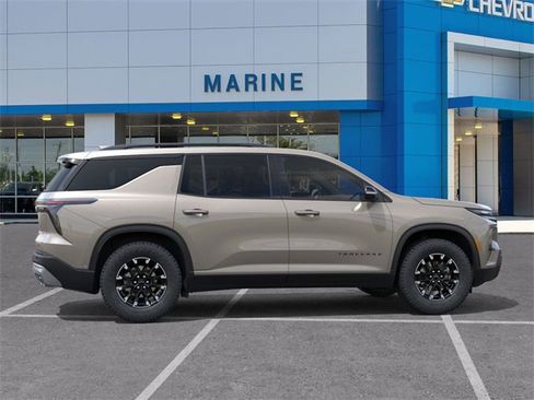 New 2026 Chevrolet Traverse Z71 w/ Driver Confidence Package image 5