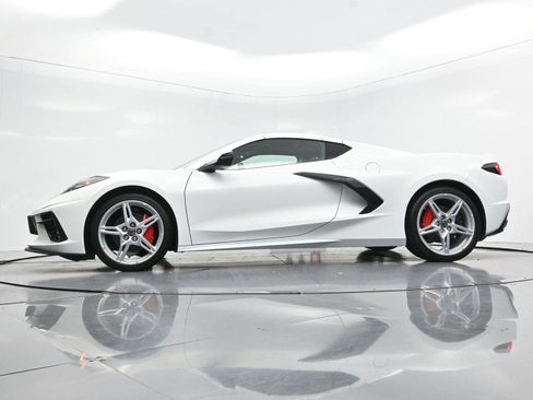 Used 2024 Chevrolet Corvette Stingray Coupe w/ 1LT RWD image 42