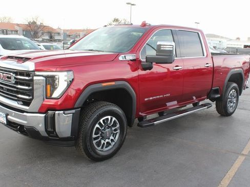 New 2026 GMC Sierra 2500 SLT w/ SLT Premium Package image 10
