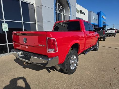 Used 2016 RAM 2500 Laramie w/ Convenience Group AWD/4WD image 8