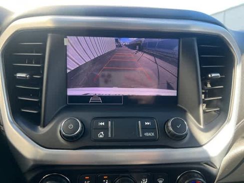 Used 2021 GMC Acadia SLE w/ Driver Convenience Package image 33