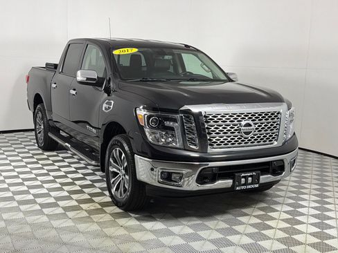 Used 2017 Nissan Titan SL AWD/4WD image 3