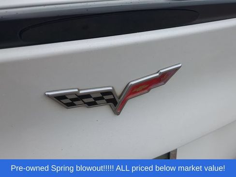 Used 2006 Chevrolet Corvette Coupe RWD image 12