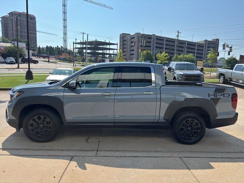 Used 2022 Honda Ridgeline RTL-E image 4