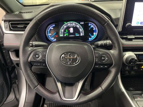 Used 2023 Toyota RAV4 SE w/ Weather & Moonroof Package image 25