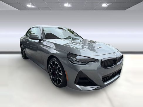 Used 2025 BMW 230i xDrive Coupe w/ M Sport Package AWD/4WD image 6