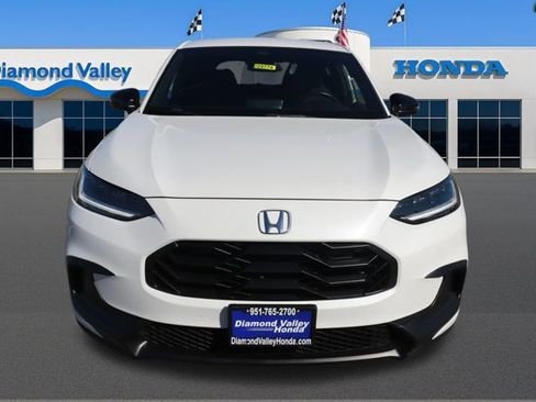 Used 2023 Honda HR-V Sport image 2