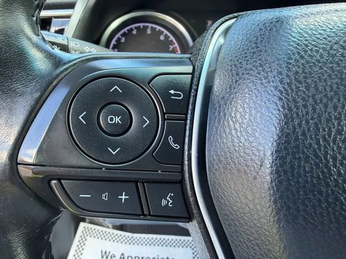 Used 2018 Toyota Camry SE FWD image 20