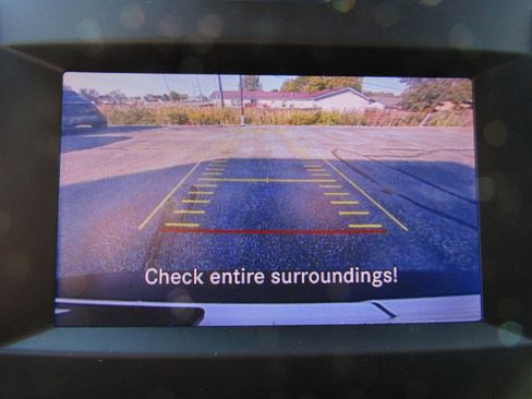 Used 2020 Mercedes-Benz Metris image 11