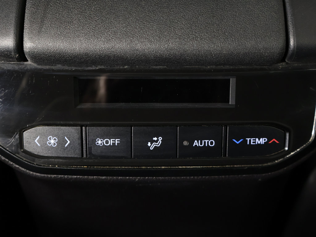 Used 2021 Toyota Highlander XSE AWD/4WD image 57