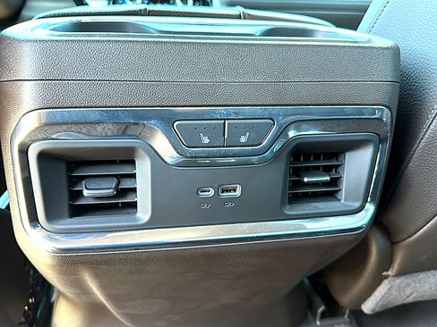 Used 2024 GMC Sierra 1500 Denali w/ Denali Reserve Package AWD/4WD image 21