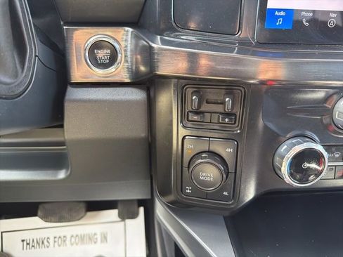 Used 2025 Ford F350 Lariat w/ Black Appearance Package AWD/4WD image 17