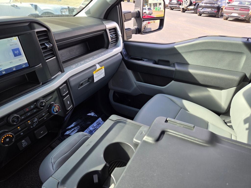 New 2025 Ford F350 XL w/ XL Chrome Package RWD image 17