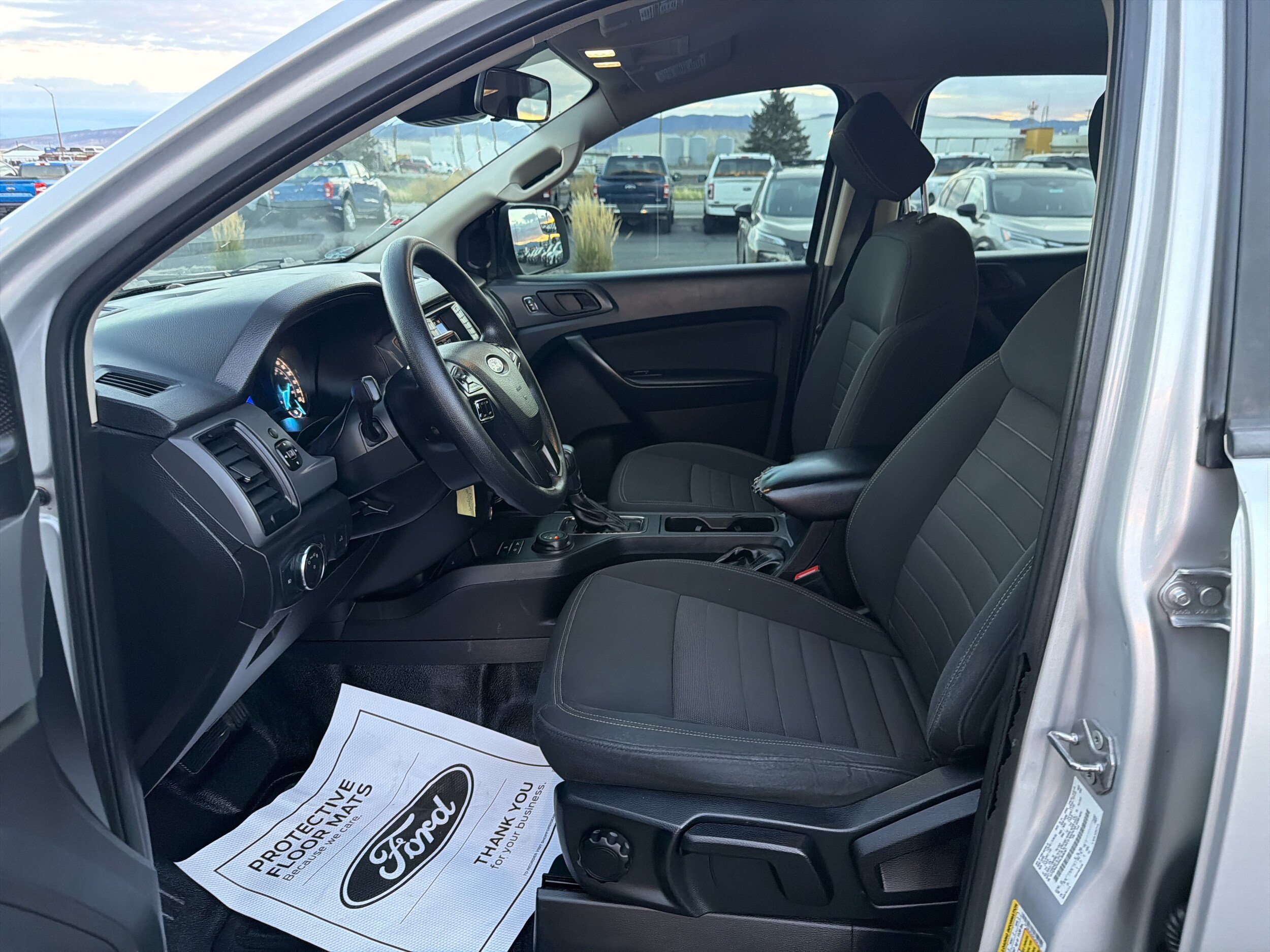 Used 2019 Ford Ranger XL w/ Equipment Group 101A Mid AWD/4WD image 10