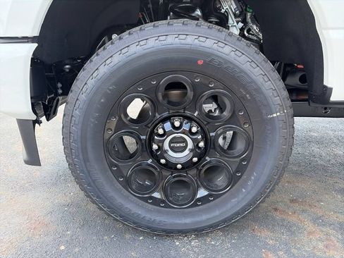 New 2026 Ford F350 Lariat w/ Black Appearance Package AWD/4WD image 29
