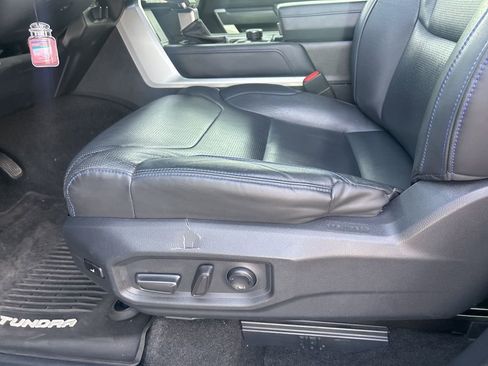 Used 2022 Toyota Tundra Platinum image 22