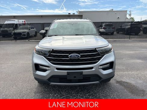 Used 2020 Ford Explorer XLT w/ Equipment Group 202A image 10