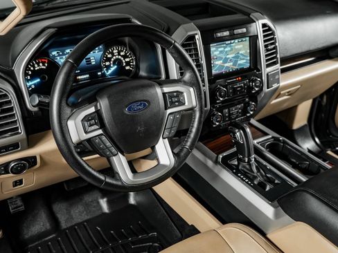 Used 2015 Ford F150 Lariat AWD/4WD image 15