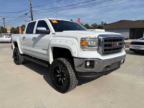 Used 2014 GMC Sierra 1500 SLT w/ SLT Preferred Package AWD/4WD image 3