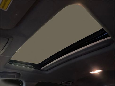 Used 2022 Honda CR-V EX image 25