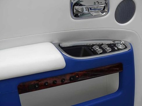 Certified 2019 Rolls-Royce Ghost RWD image 18