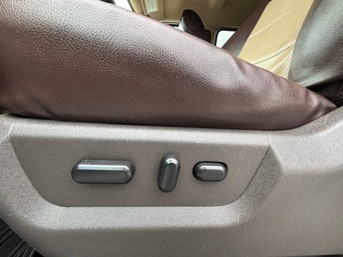 Used 2014 Ford F350 Lariat w/ Chrome Package image 14