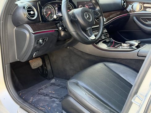 Used 2017 Mercedes-Benz E 300 4MATIC image 20