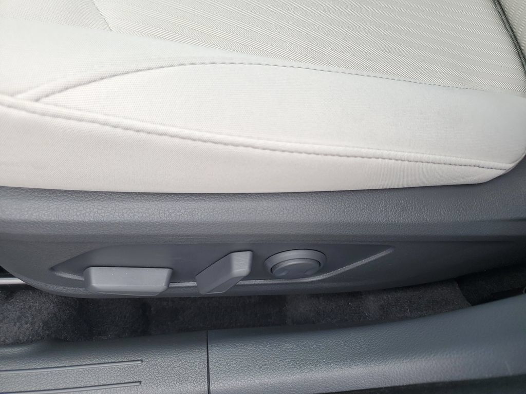 Used 2023 Hyundai Sonata SEL w/ Preferred Accessory Package FWD image 16