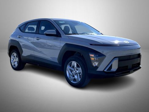 New 2026 Hyundai Kona SE AWD/4WD image 3