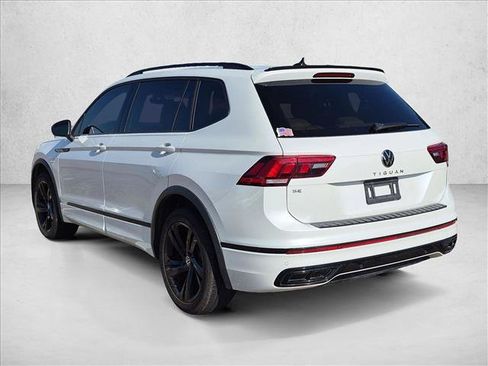 Used 2023 Volkswagen Tiguan SE R-Line FWD image 7