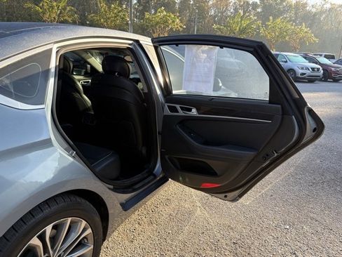 Used 2015 Hyundai Genesis 3.8 w/ Option Group 03 image 27