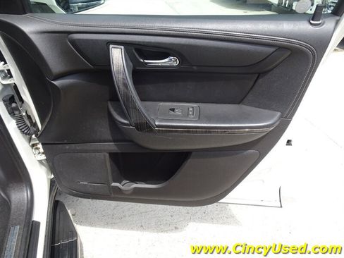 Used 2014 GMC Acadia SLT FWD image 28