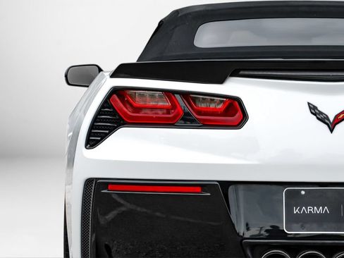 Used 2014 Chevrolet Corvette Stingray Convertible w/ 3LT Preferred Equipment Group RWD image 37