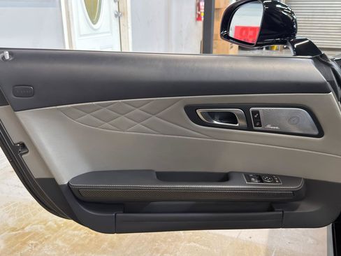 Used 2020 Mercedes-Benz AMG GT R image 16