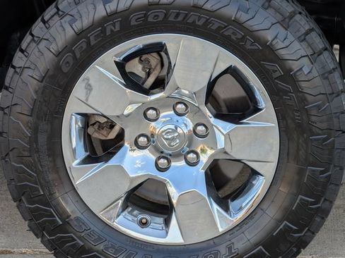 Used 2023 RAM 1500 Big Horn AWD/4WD image 9