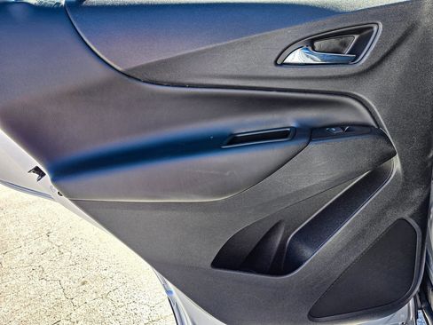 Used 2022 Chevrolet Equinox LT image 28