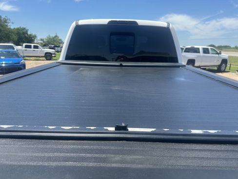 Used 2017 Ford F250 Lariat w/ Chrome Package AWD/4WD image 8
