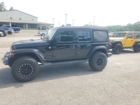Used 2021 Jeep Wrangler Unlimited Sahara AWD/4WD image 1