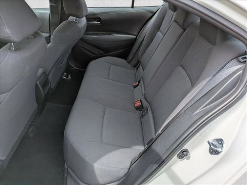 Used 2020 Toyota Corolla LE FWD image 20