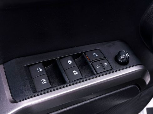 Used 2023 Toyota Tacoma SR5 image 17