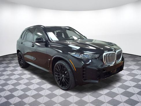 Used 2026 BMW X5 xDrive40i w/ M Sport Package image 7