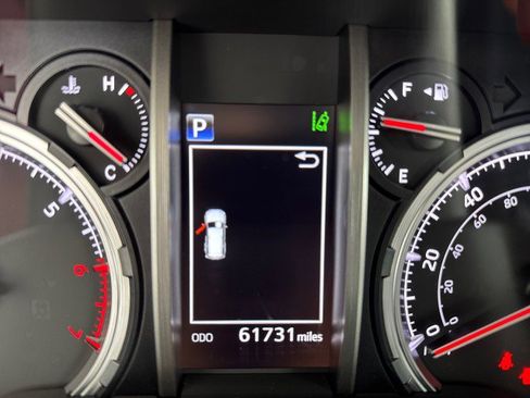 Used 2024 Toyota 4Runner TRD Off-Road image 12