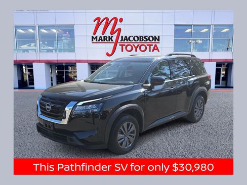Used 2025 Nissan Pathfinder SV image 1