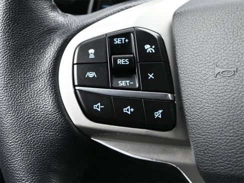 Used 2020 Ford Explorer Limited image 7