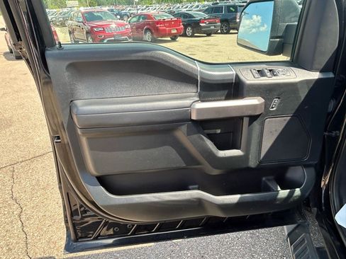 Used 2020 Ford F150 XLT w/ Equipment Group 302A Luxury AWD/4WD image 14
