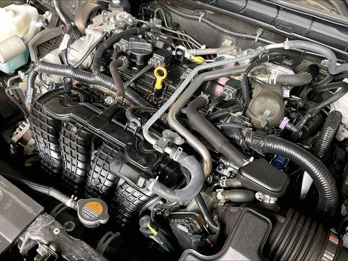 Used 2025 Nissan Altima 2.5 SV FWD image 27